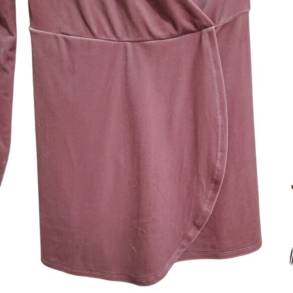 Urban Outfitters Goldmine Velvet Pink Romper Soft Girl Coquette Pastel Goth S - Picture 8 of 13